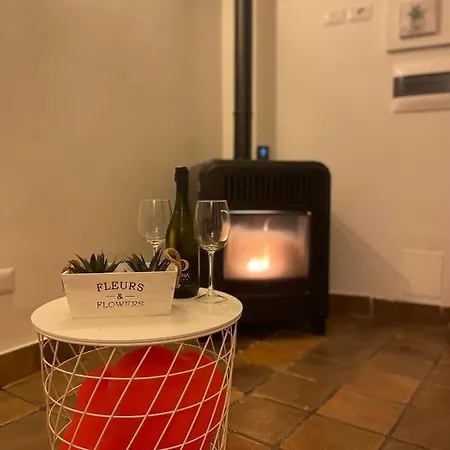“la Casetta Nel Borgo” تشيرفيتيري