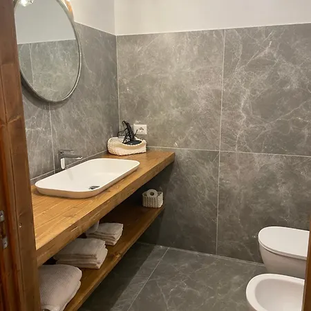 “la Casetta Nel Borgo”