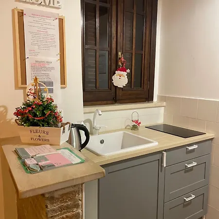 Appartement “la Casetta Nel Borgo” *