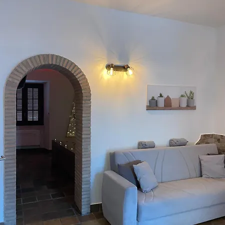 “la Casetta Nel Borgo” شقة تشيرفيتيري